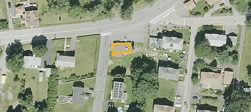 33 Zabelle Ave