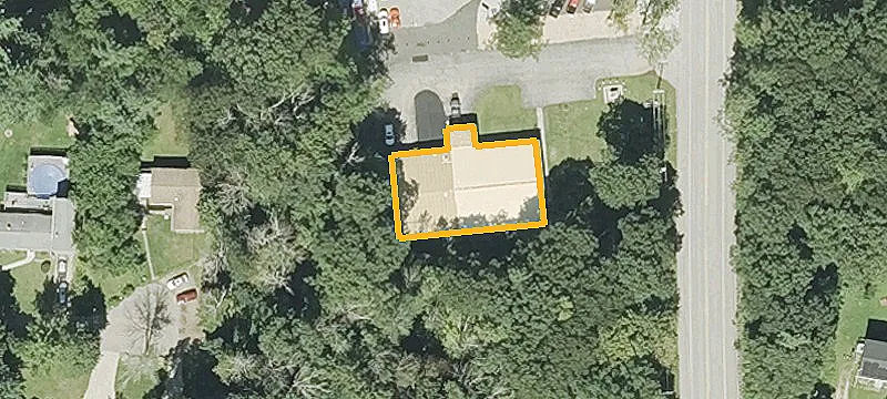 18 Huntoon Memorial Hwy