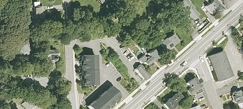 174th Main St