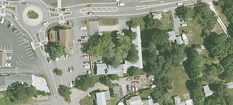 1547 Main St