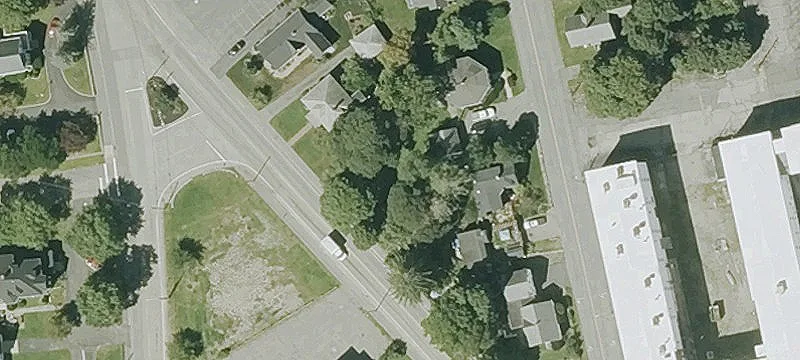28 Plymouth St
