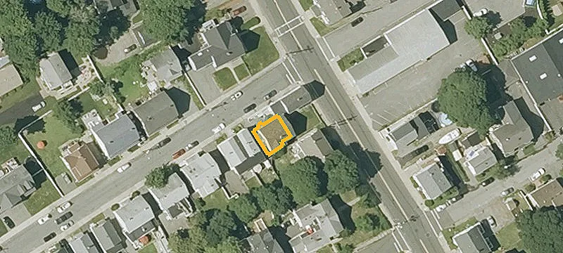 118 Main St