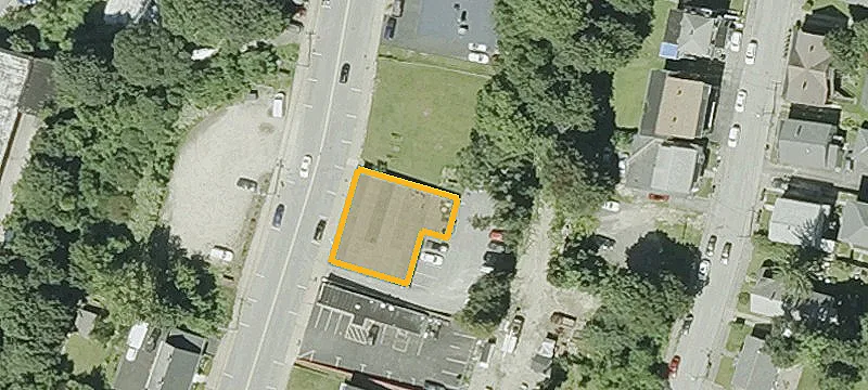562 Main St