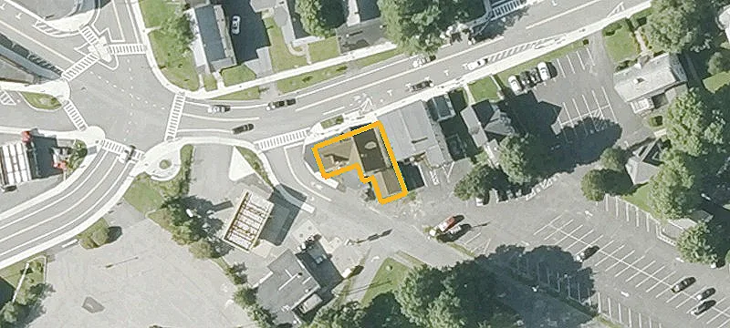378 Ctr St