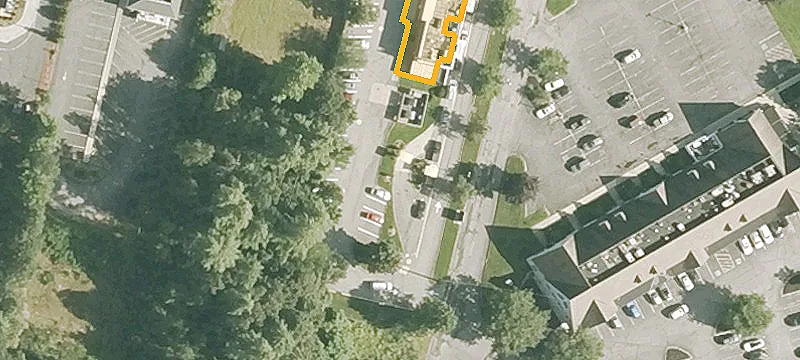 20 Main St