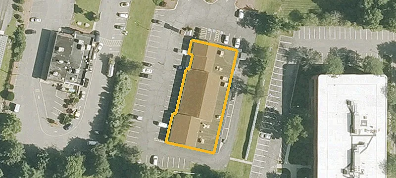 122 Tpke Rd