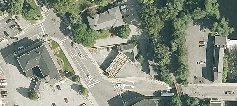 1 Main St