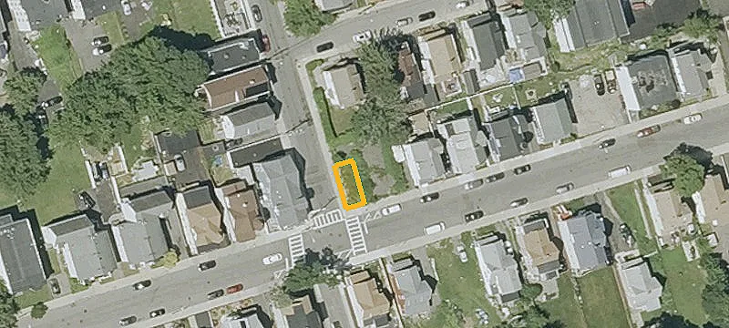 107-111 Woodrow Ave