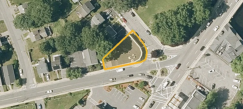 10 Riverside Dr