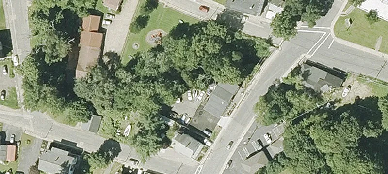 79 Pleasant St
