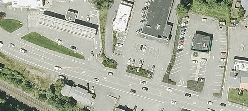 8 Pearson Blvd