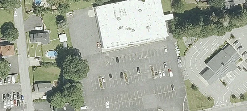 96 Taunton Ave