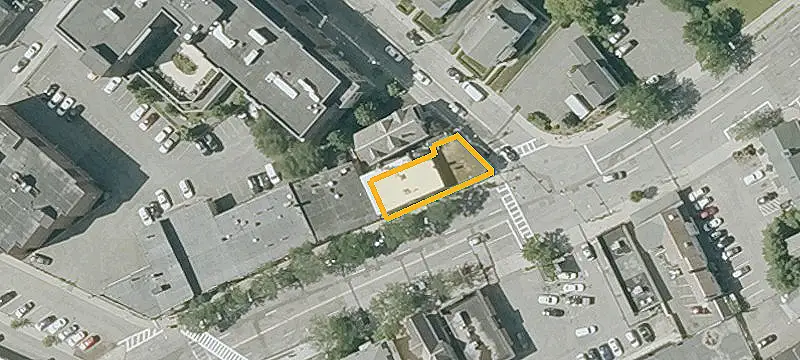 60-62 Mt Auburn St