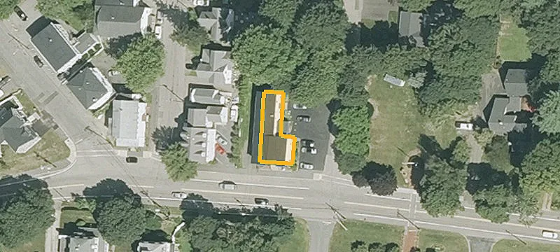 320 Vlg St