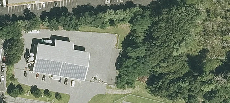12 Commercial Way