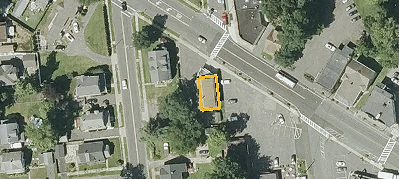 674 Main St