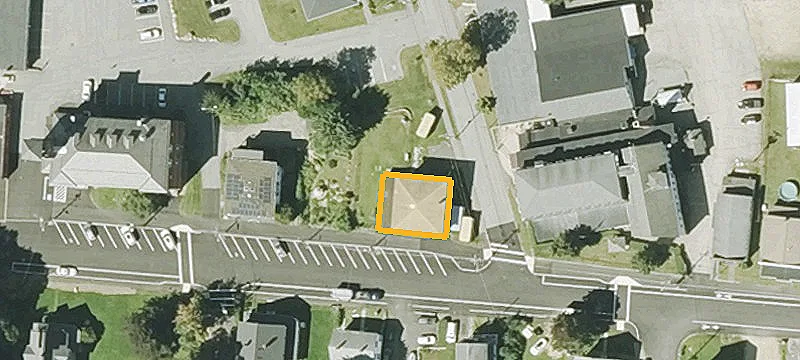 16 Central St