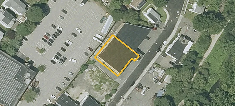 22 Sunnyside Ave