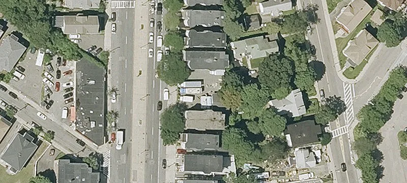 1420 Blue Hl Ave