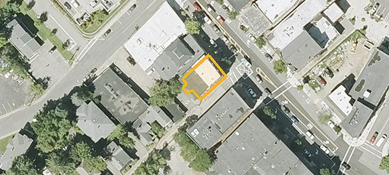 327 Main St