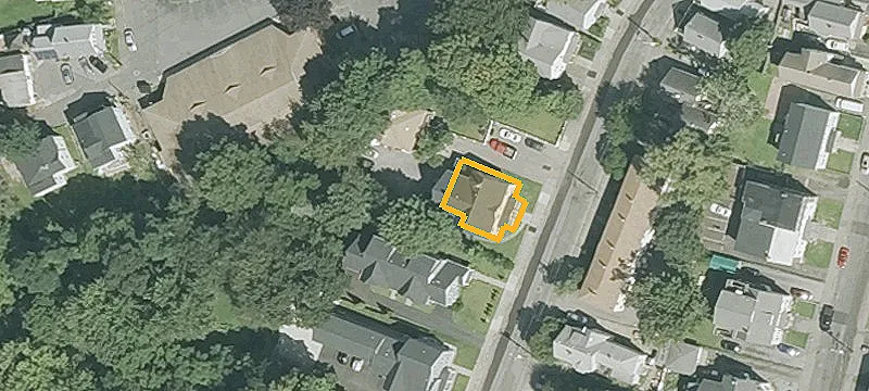 51 Cedar St