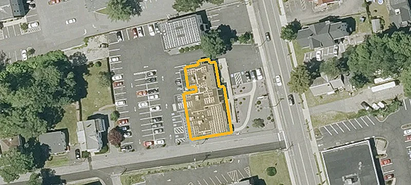 1351 Main St