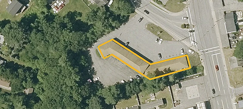 4 Lowell Rd
