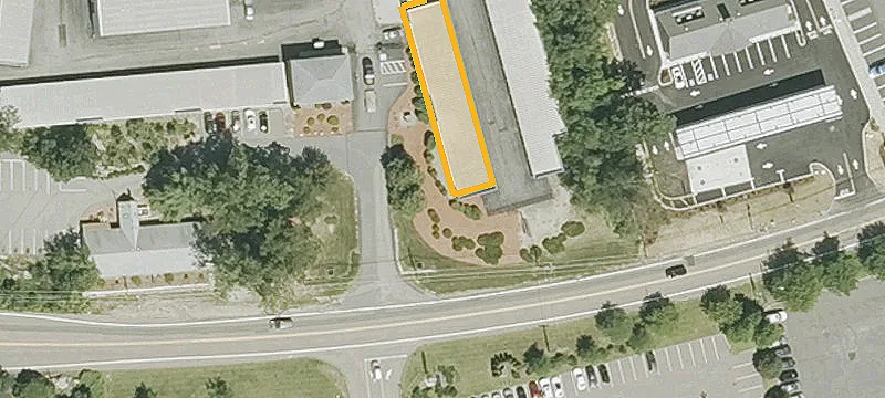 202 Main St