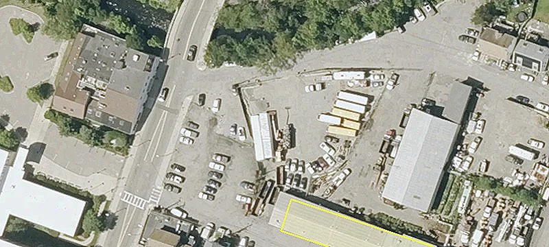 5 Margin St