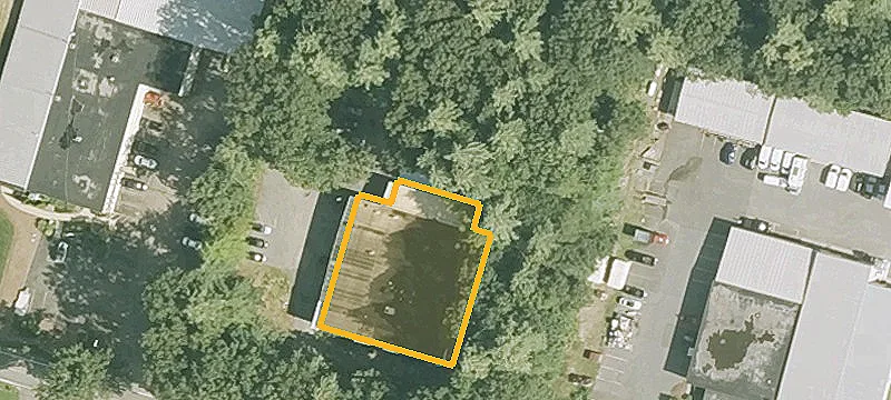 835 Sterling Rd