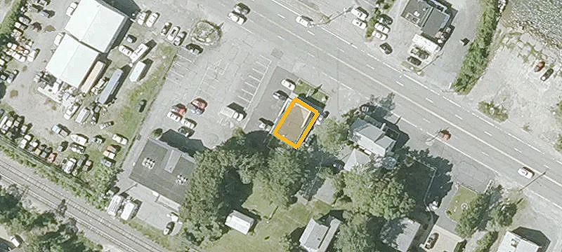3239 Cranberry Hwy