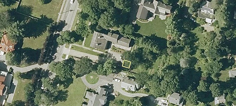 286 Waverley Ave