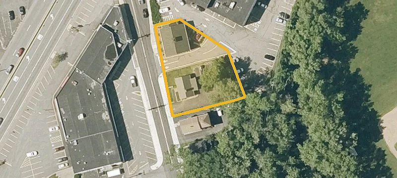 66 Eastern Ave