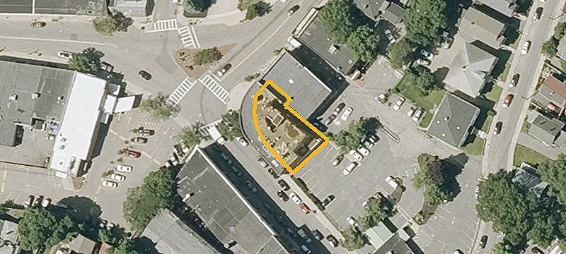 220 Fairmount Ave