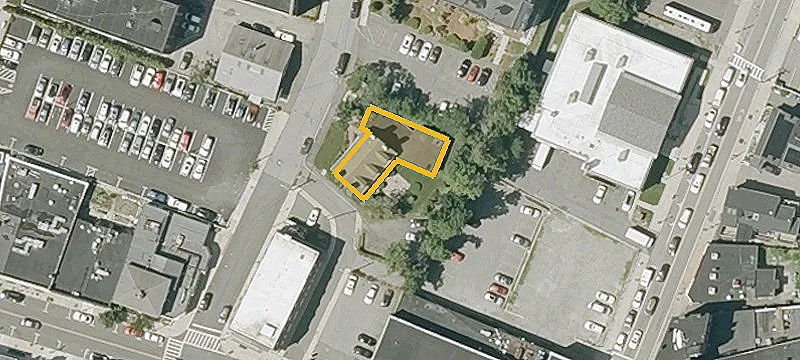 13 Bradlee Rd
