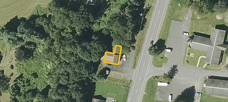 221 Greenfield Rd