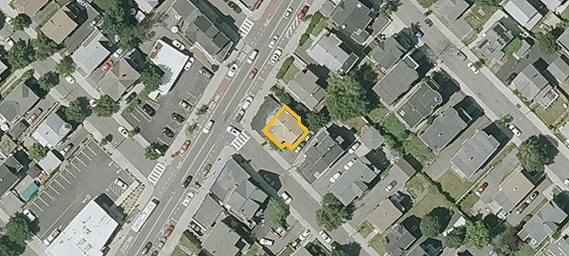 673 Broadway