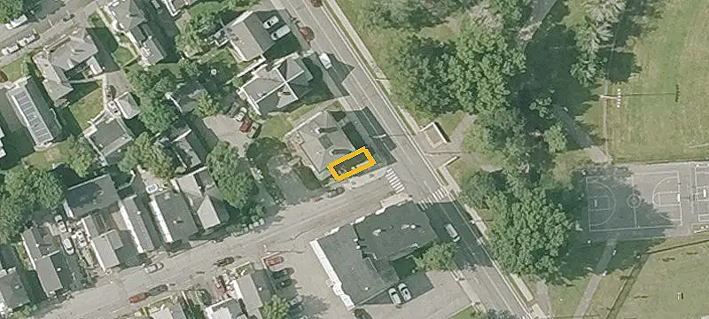 398 Fletcher St