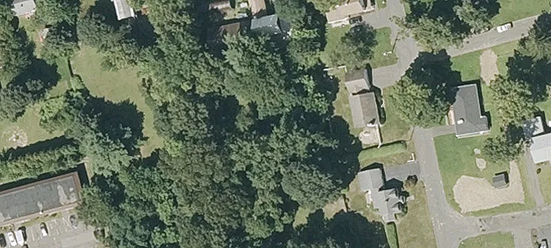 70 Maple St