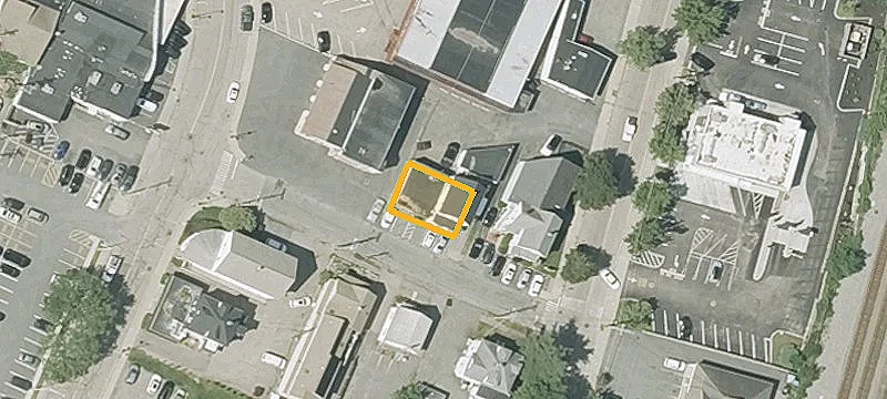 48 Vernon E St