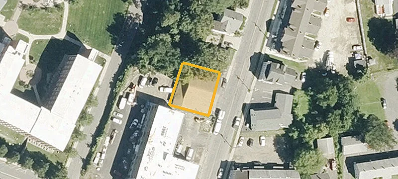 2 Adams St