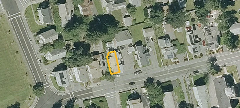 53 Clifton Ave