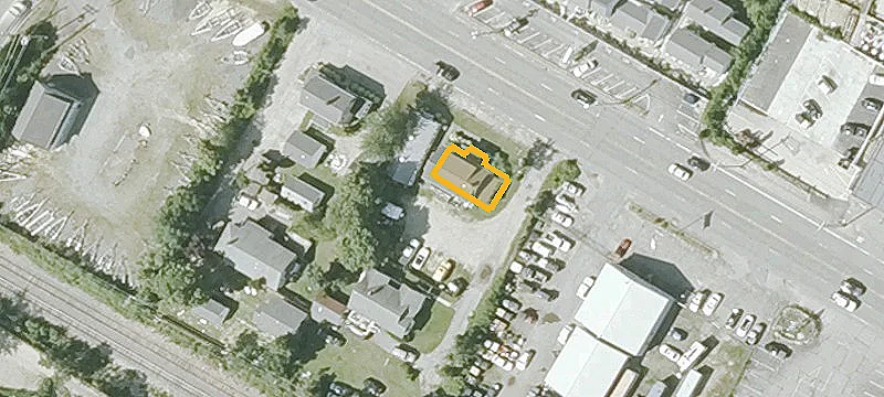 3223 Cranberry Hwy