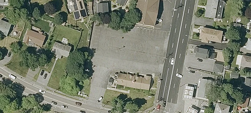 611 Main St