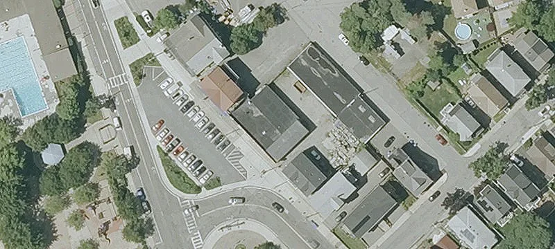 462 Main St