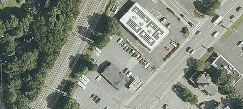 84 Pleasant St
