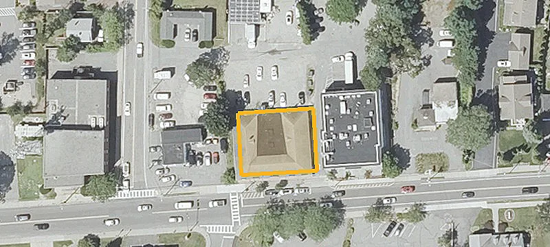 422 Main St
