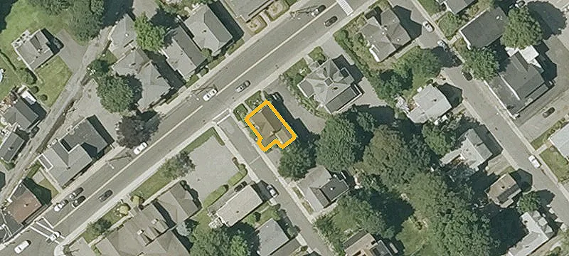 52 Pleasant St