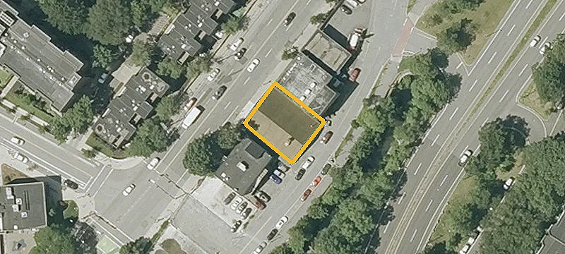 636 Brookline Ave