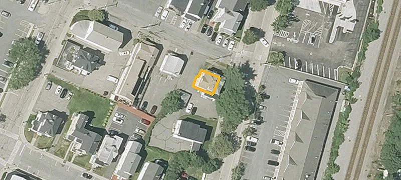 49 Vernon E St
